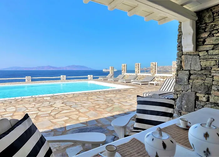 Michaelangelo Villa