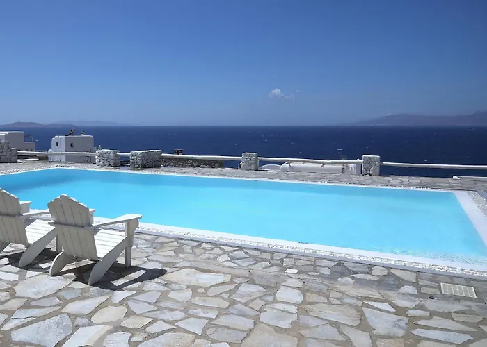 Michaelangelo Villa